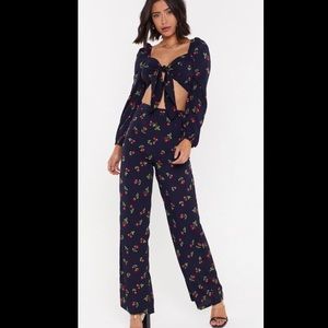 *NWT* Nasty gal High Waist Trousers